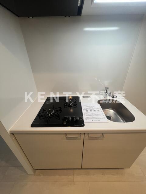 キッチン　コンパクトなキッチンで掃除もラクラク