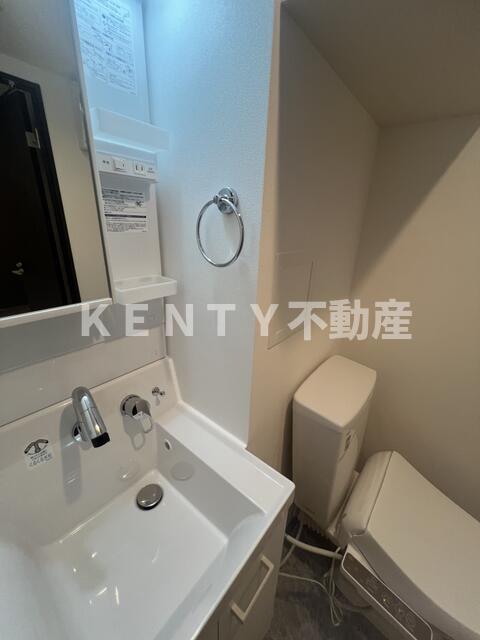 洗面設備　使いやすい洗面所です