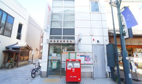 コンビニ　セブンイレブン　近鉄奈良駅西店（コンビニ）まで391m