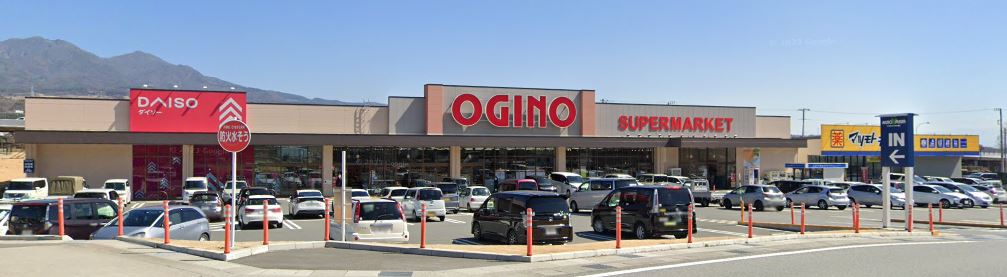 ショッピングセンター　アクロスプラザ須玉（ショッピングセンター）まで3083m