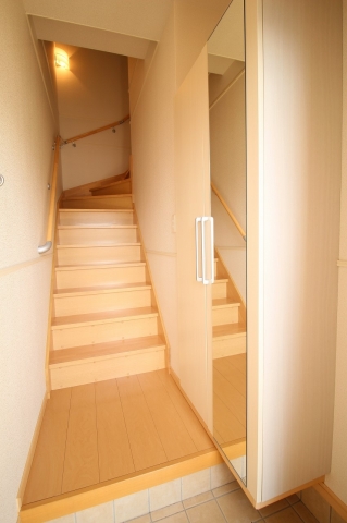 玄関　収納もある玄関です