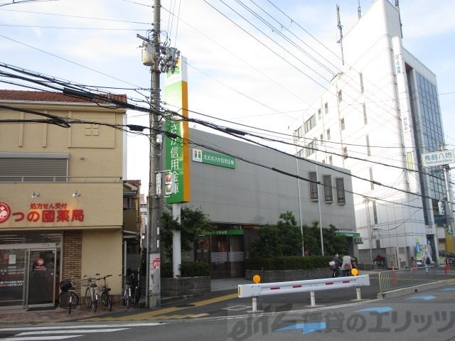 銀行　関西みらい銀行鳥飼支店（銀行）まで2460m