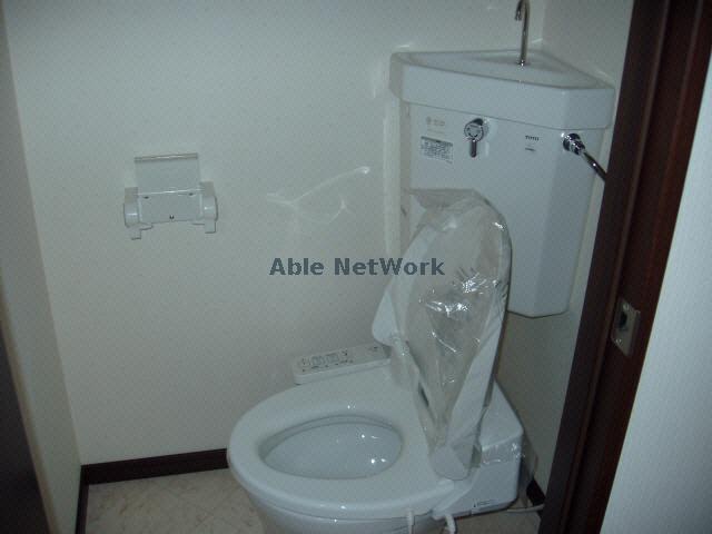 トイレ　トイレ同型タイプ