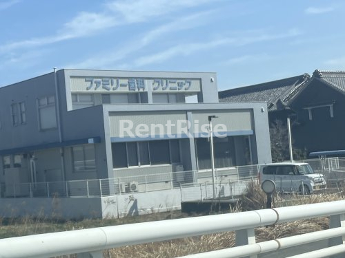 病院　ファミリー歯科クリニック（病院）まで356m