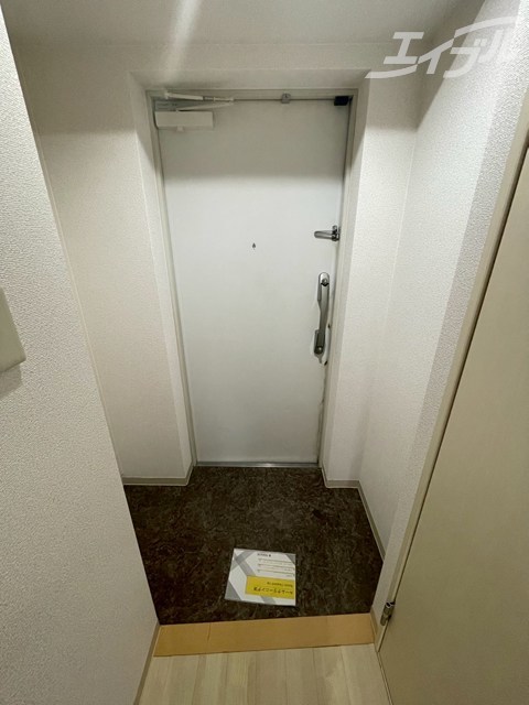 CASSIA新大阪の玄関写真