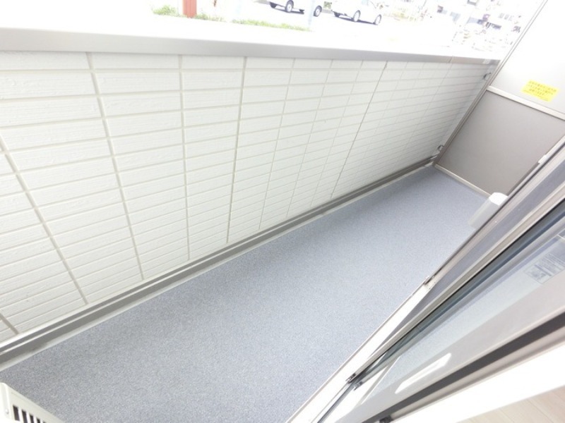 バルコニー　図面と現状に相違がある場合には現状を優先