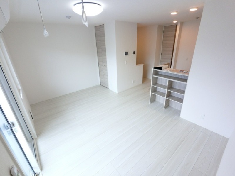 居室・リビング　図面と現状に相違がある場合には現状を優先