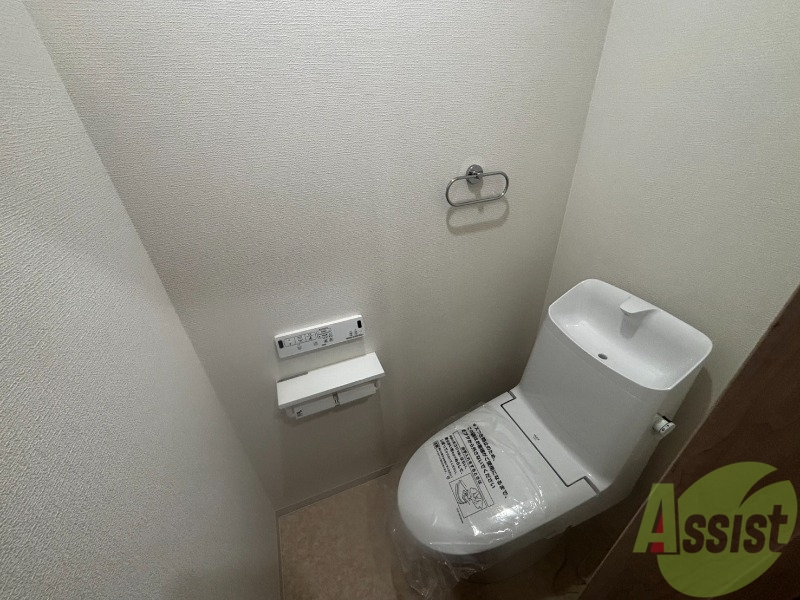 トイレ　トイレはウォシュレット機能付き。シャワートイレは日本の宝。