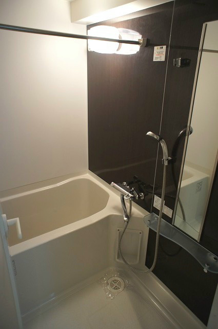 バス・シャワールーム　※別室参考写真