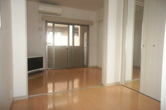 バルコニー　※別室参考写真