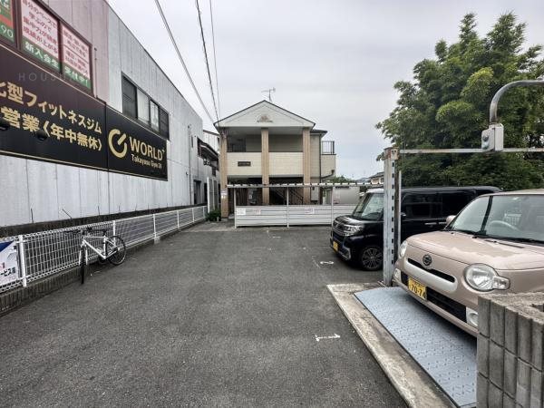 駐車場　駐車場があります