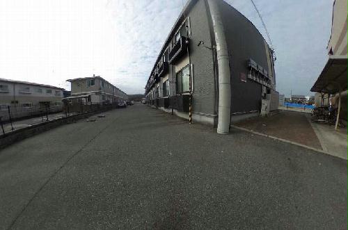 駐車場　建物西側奥にもあります。
