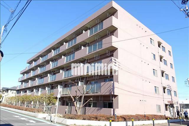 建物外観　日当たり良好の大型マンション。