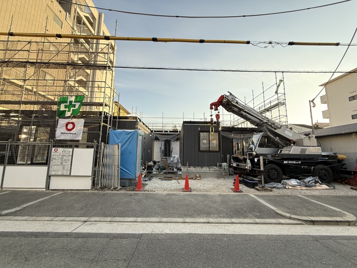 建物外観　建築中