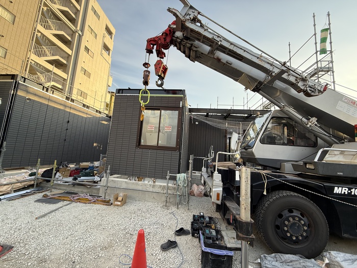 建物外観　建築中