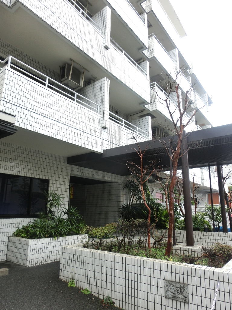 建物外観　鉄筋コンクリート造☆