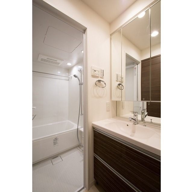 洗面設備　洗面所