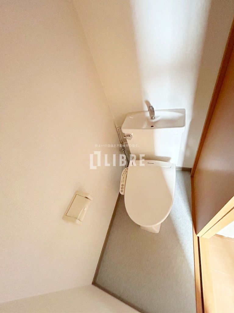 トイレ　トイレ