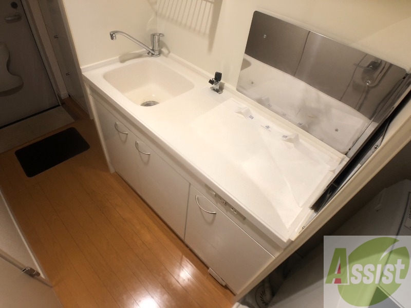 キッチン　キッチンはスペースも広々していて使いやすそうですよ！