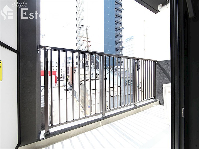 バルコニー　バルコニー