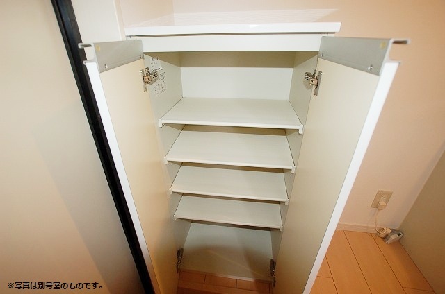 玄関　明るい玄関です