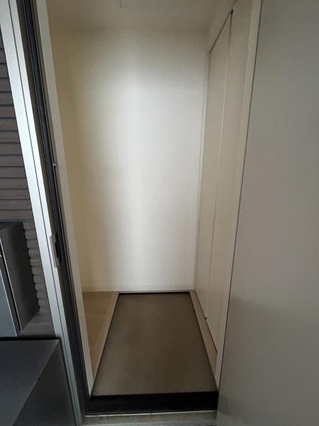 玄関　明るい玄関です。