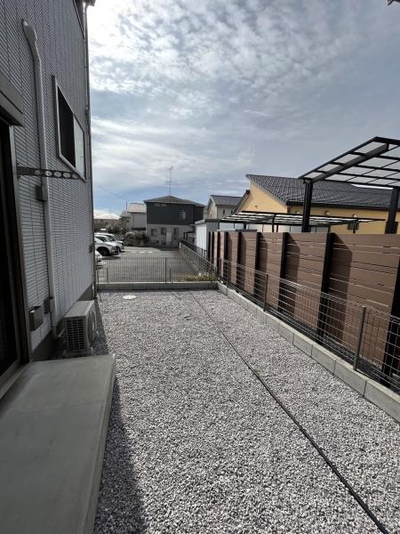 バルコニー　1階はテラスです