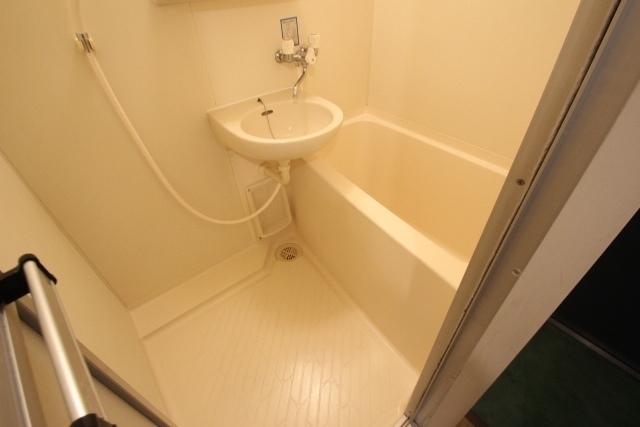 バス・シャワールーム　別号室の写真