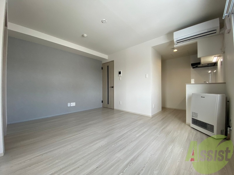 居室・リビング　広くてきれいなリビングです！快適に過ごせそうですね。