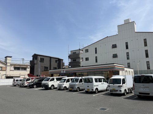 コンビニ　セブンイレブン 大阪内代店（コンビニ）まで46m