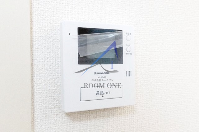 セキュリティ　モニター付きインターホンです。