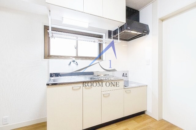 キッチン　キッチンです。