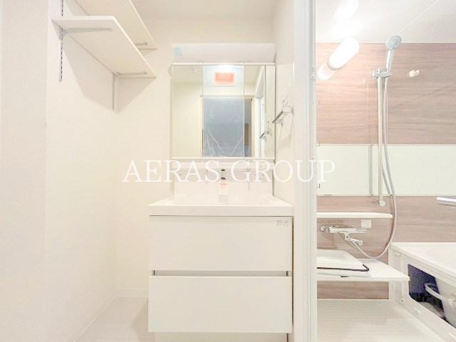 洗面設備　同仕様