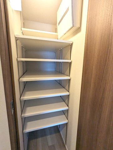 玄関　シューズインクローゼット