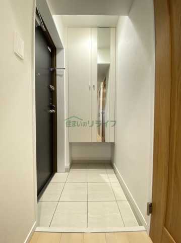 玄関　ハイグラウンド神楽坂