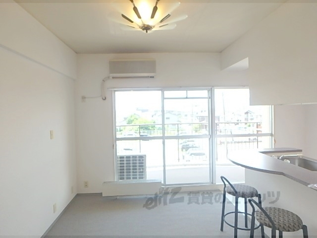 居室・リビング　洋室