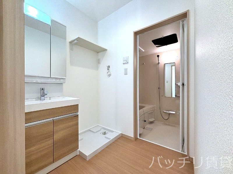 洗面設備　※同シリーズ写真のため、現状優先。