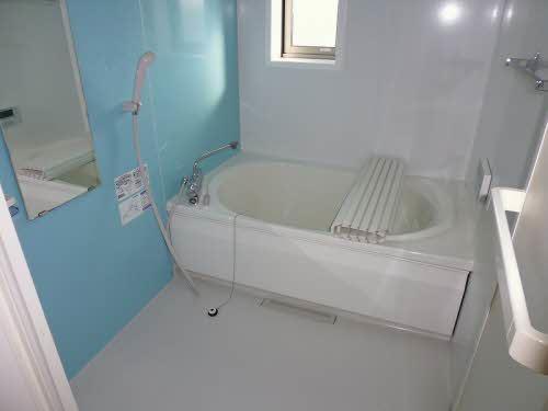 バス・シャワールーム　バス