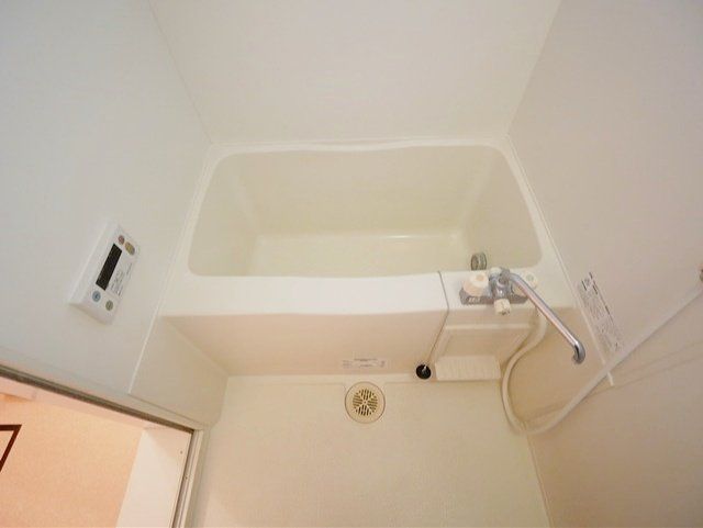 バス・シャワールーム　★バスタブの様子★