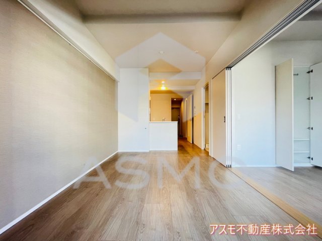 居室・リビング　同マンション別部屋　参考写真