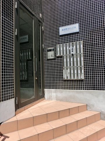 エントランス　オートロック付き