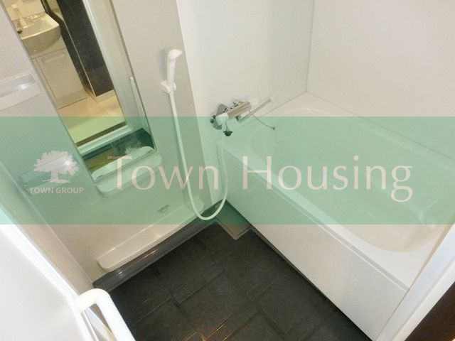 バス・シャワールーム　浴室乾燥機付バスルーム