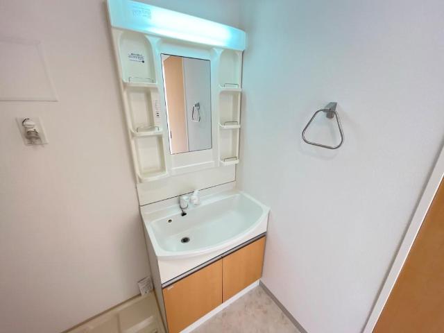 洗面設備　洗髪洗面化粧台（イメージ）