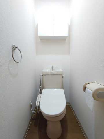 トイレ　テラスリバーサイド