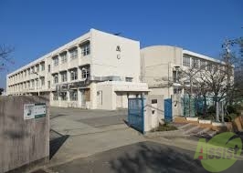 小学校　神戸市立箕谷小学校（小学校）まで1091m