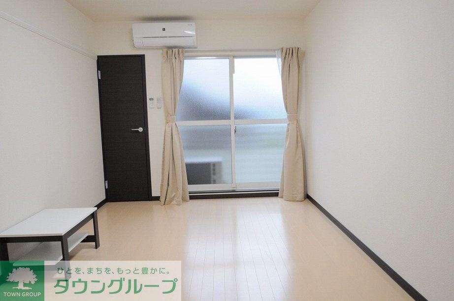 居室・リビング　設備・仕様は号室により異なる為、現況を優先致します。