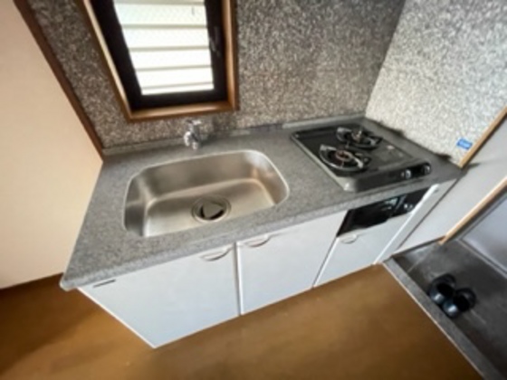 キッチン　※別部屋の写真です