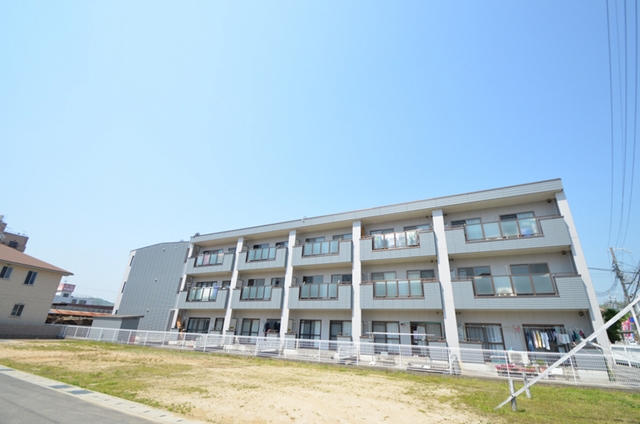 建物外観　鉄骨造マンション☆