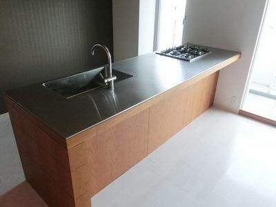 キッチン　４口ガスコンロキッチン