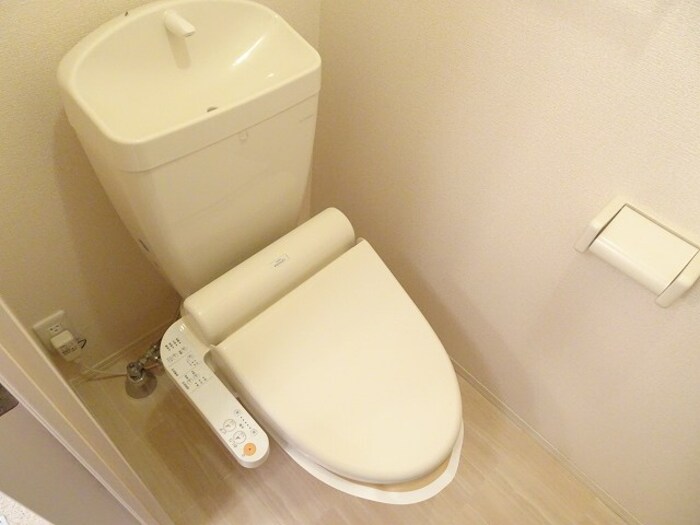 トイレ　コンパクトで使いやすいトイレです